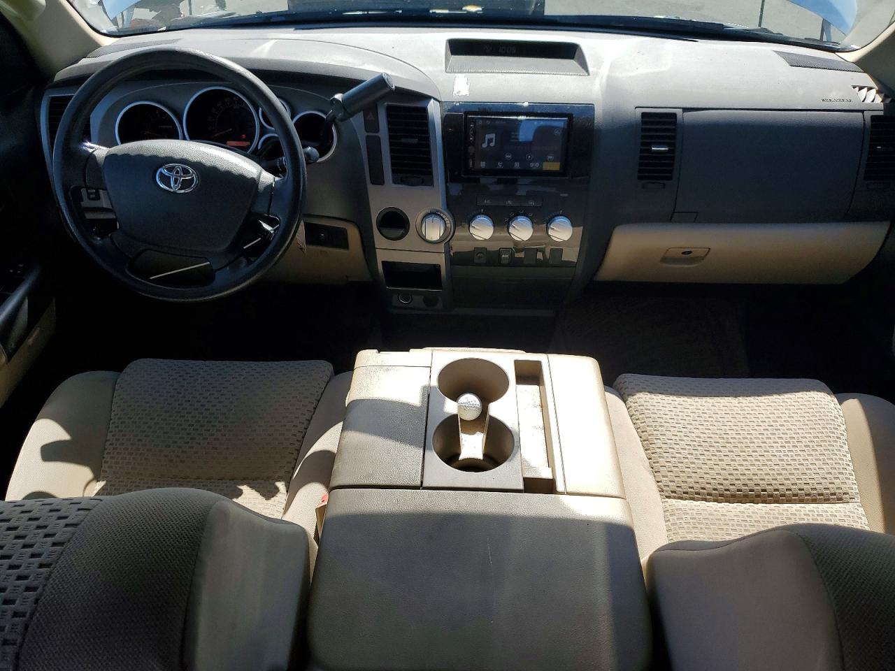 2011 TOYOTA TUNDRA
