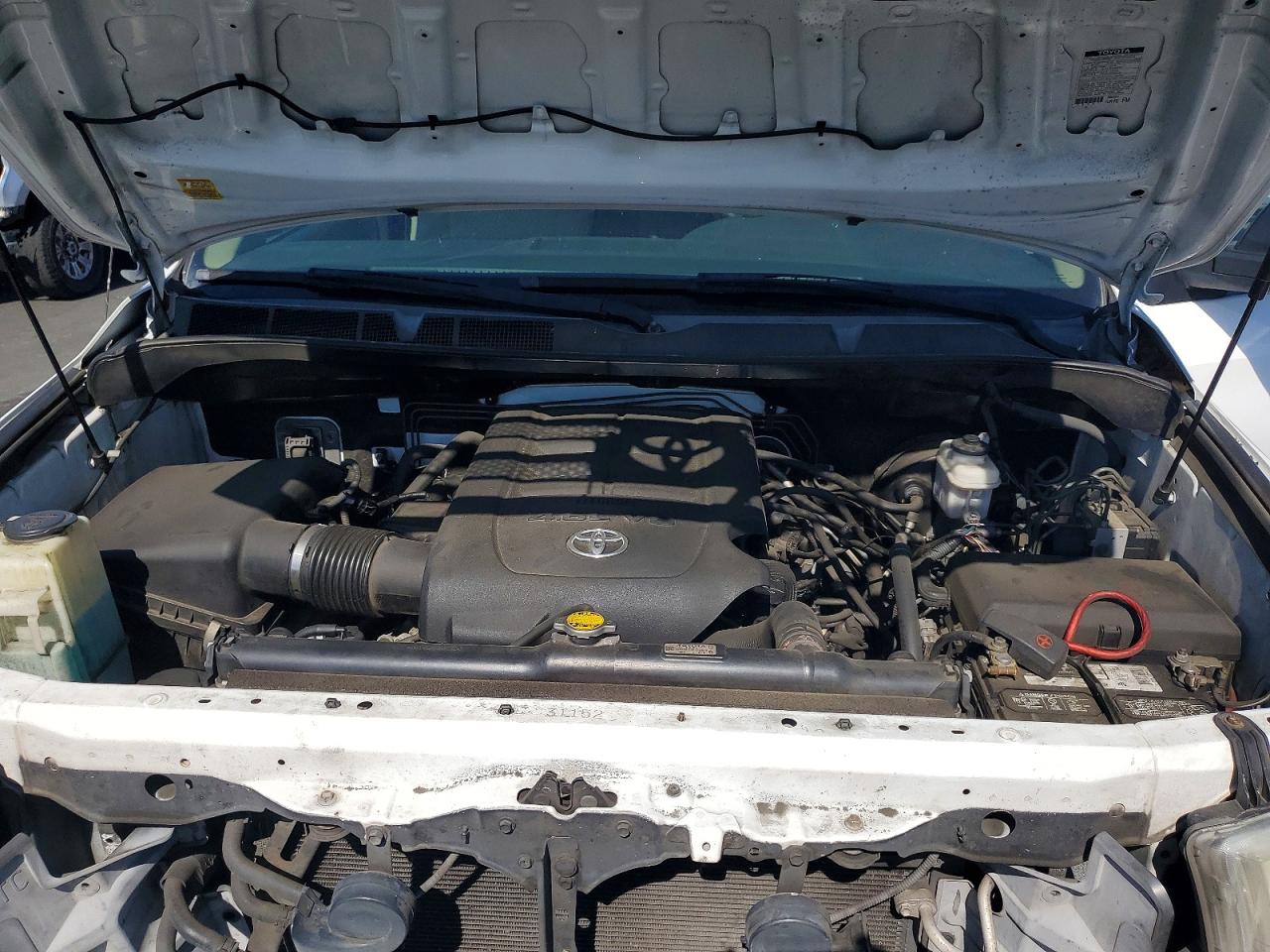 2011 TOYOTA TUNDRA