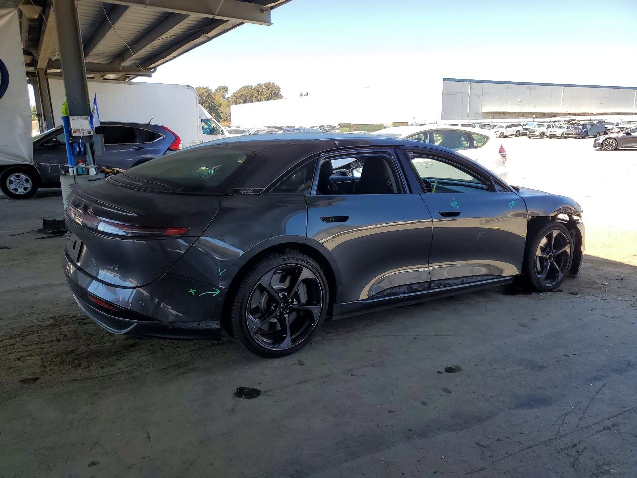 2025 LUCID MOTORS AIR