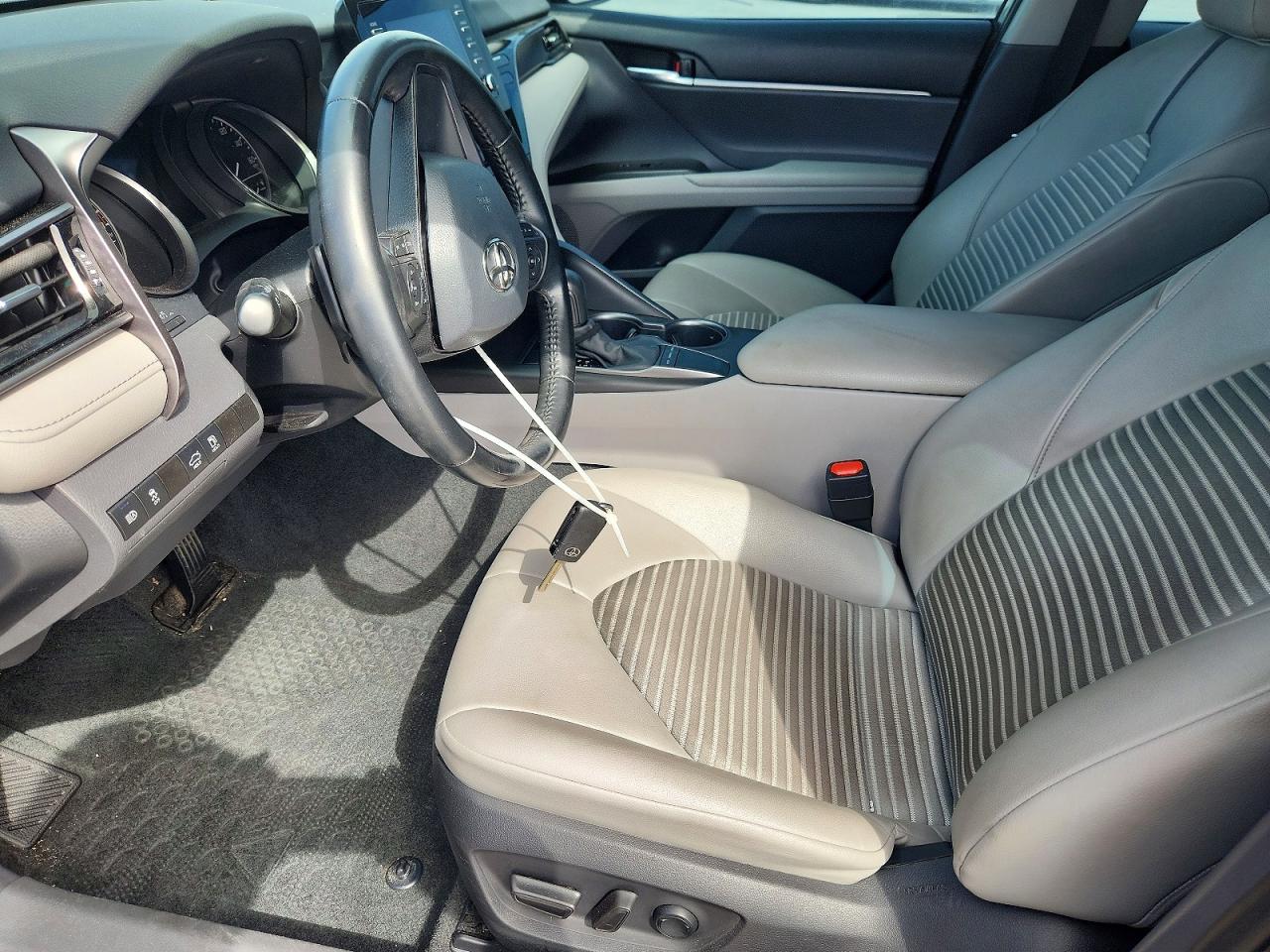 2022 TOYOTA CAMRY