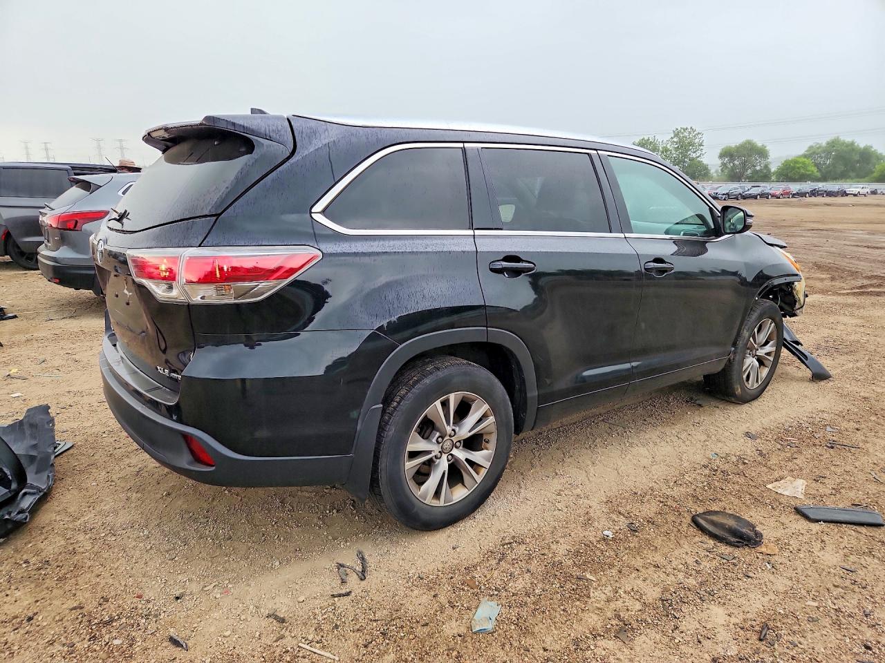 2014 TOYOTA HIGHLANDER