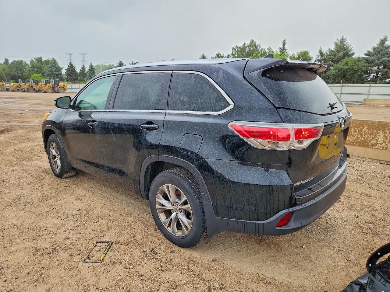 2014 TOYOTA HIGHLANDER