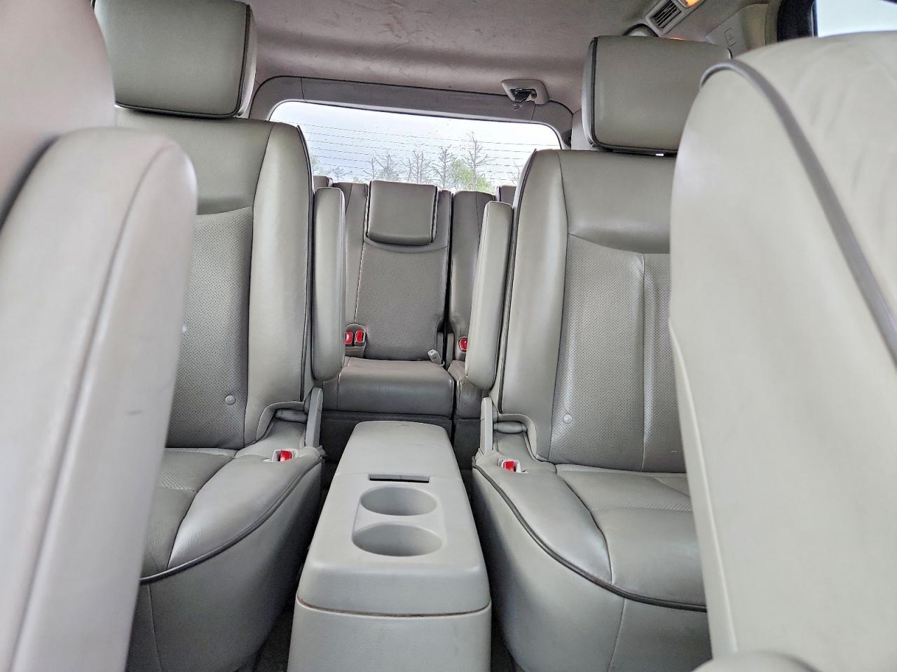 2012 NISSAN QUEST