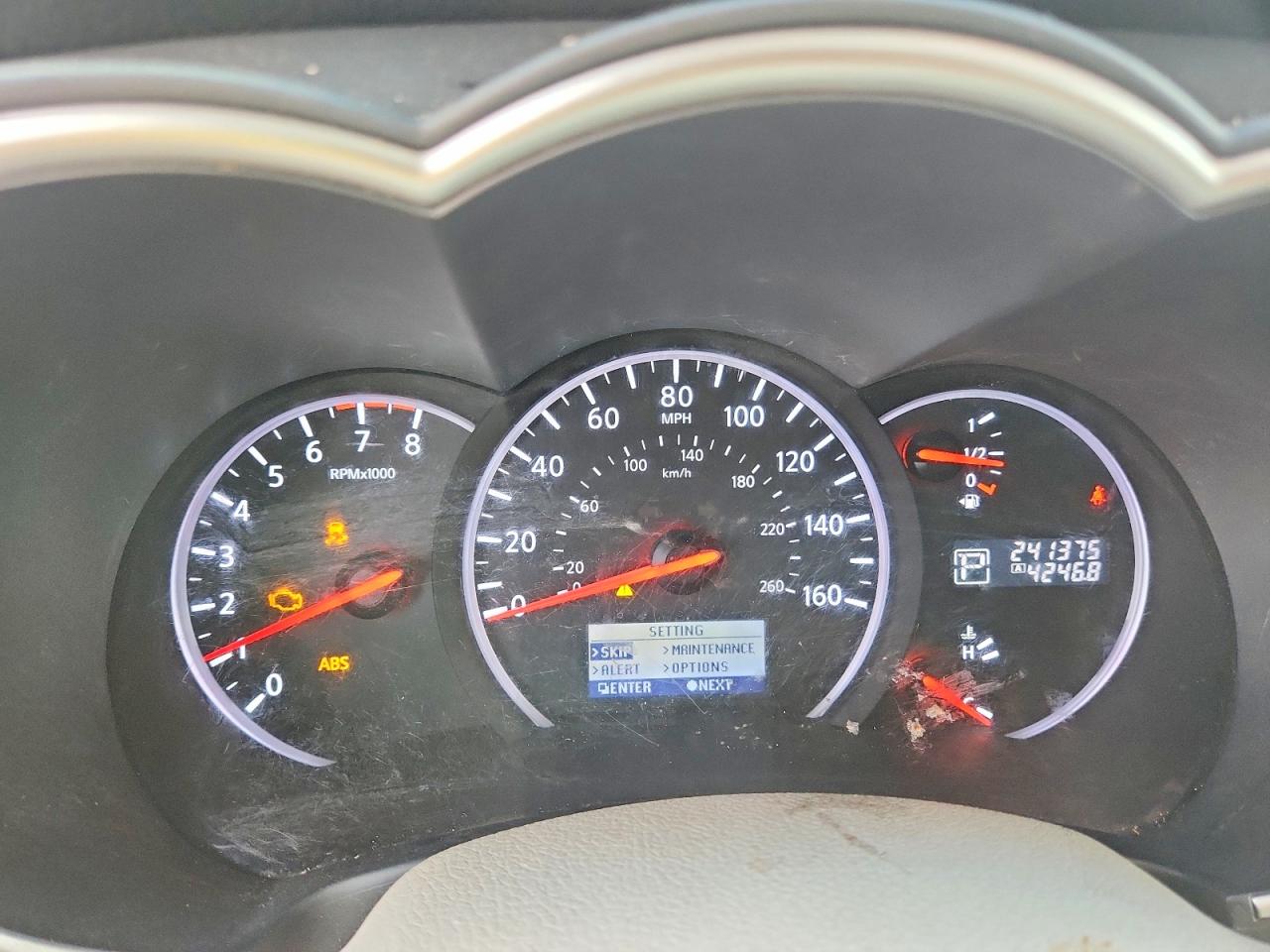 2012 NISSAN QUEST