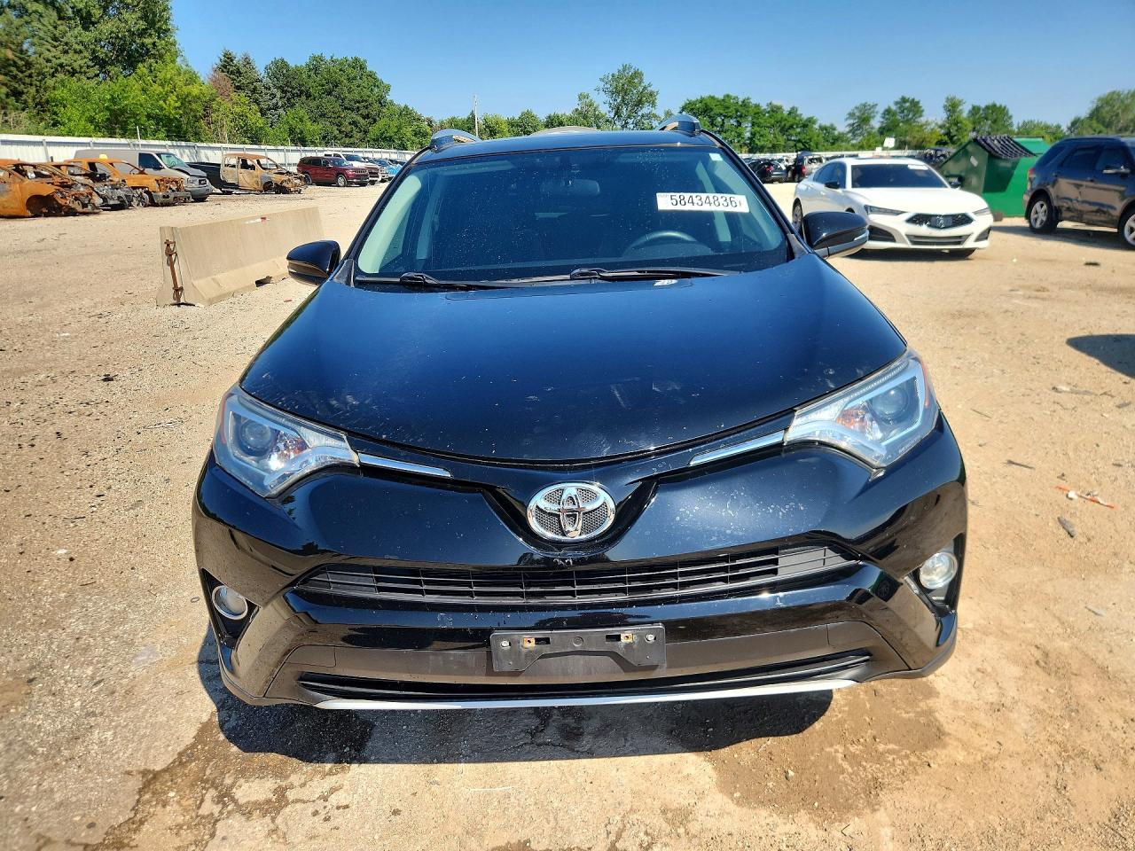 2016 TOYOTA RAV4