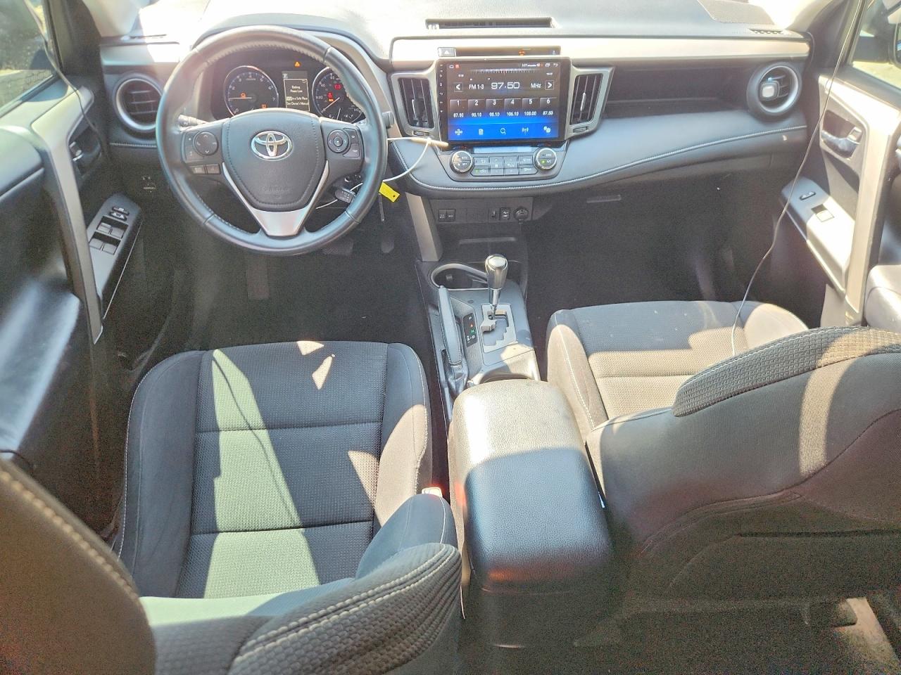 2016 TOYOTA RAV4