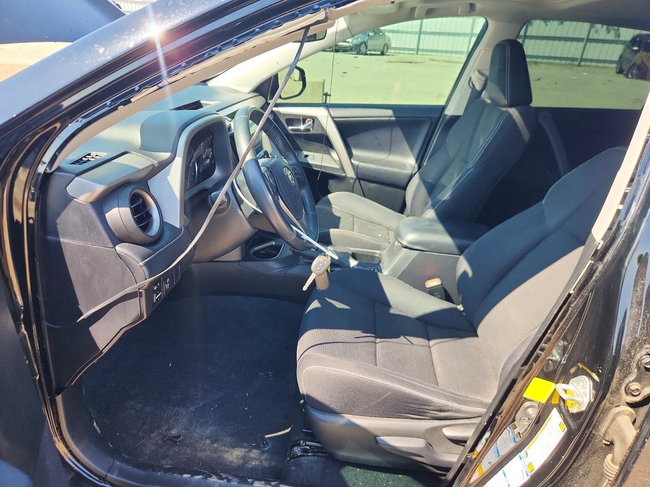 2016 TOYOTA RAV4