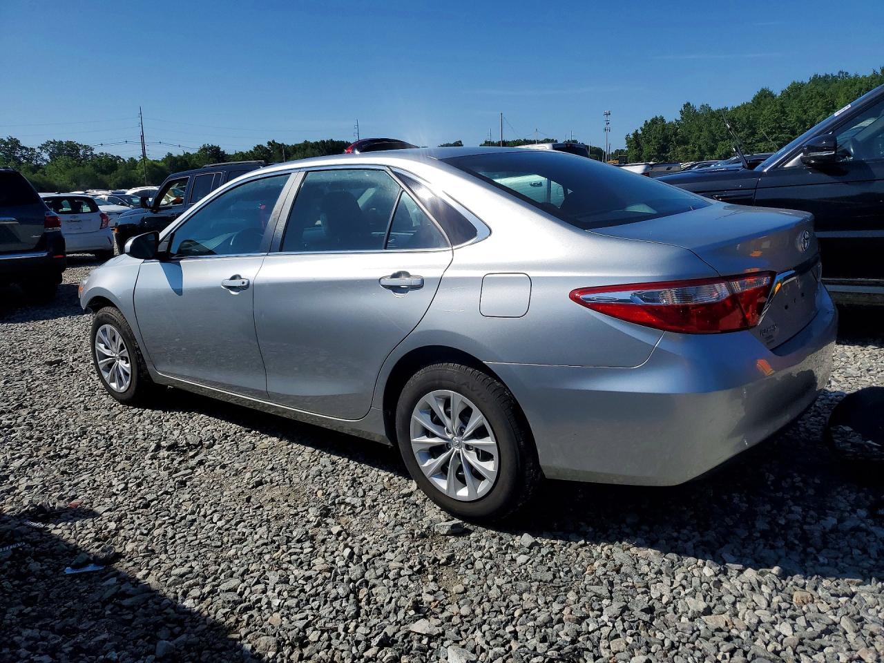 2017 TOYOTA CAMRY