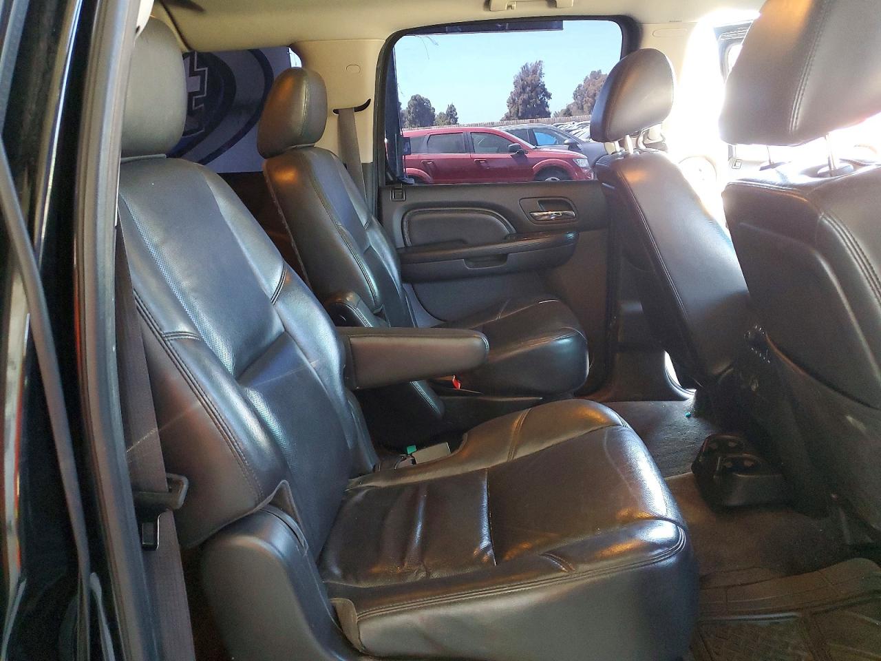 2011 GMC YUKON