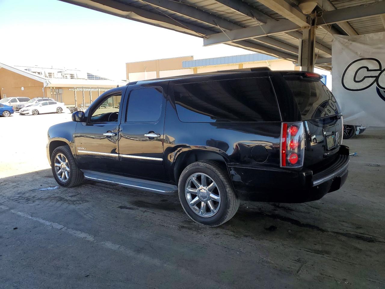 2011 GMC YUKON