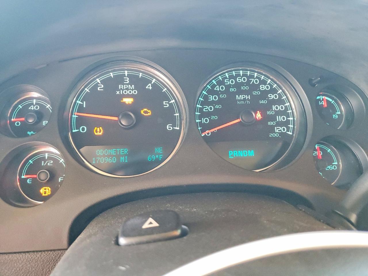 2011 GMC YUKON