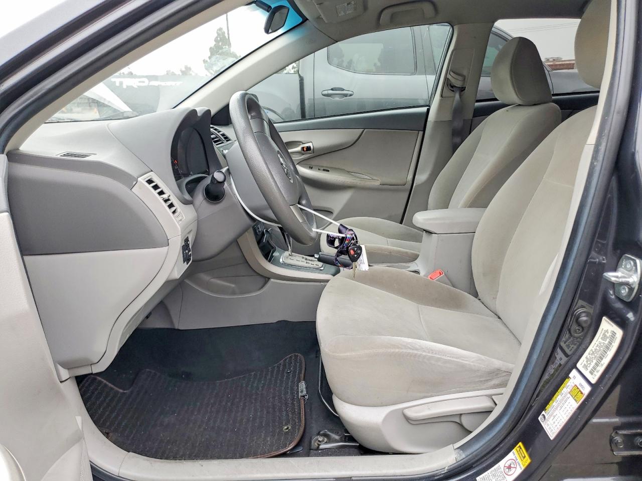 2010 TOYOTA COROLLA