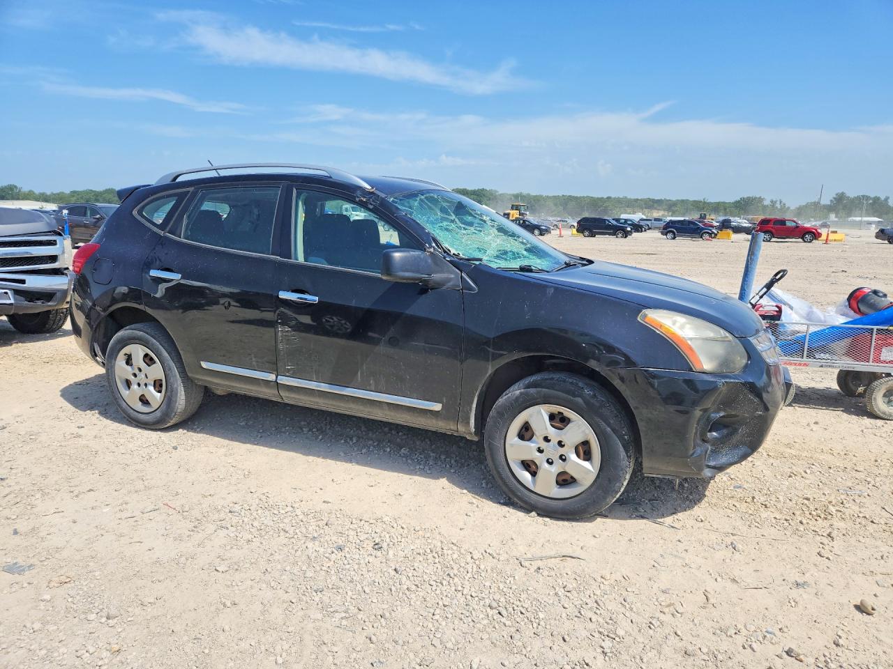 2015 NISSAN ROGUE