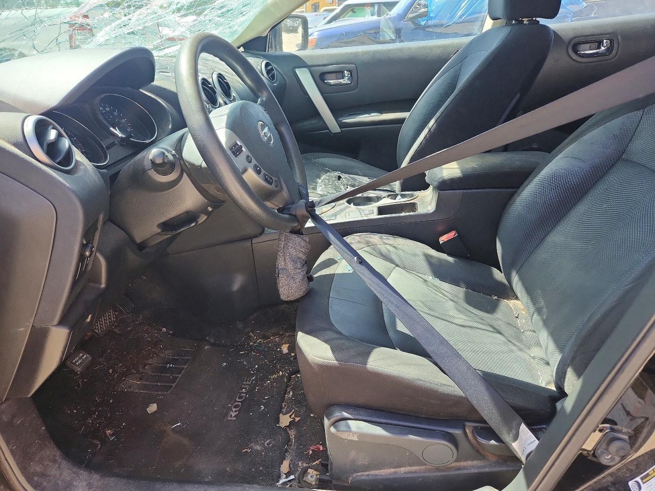 2015 NISSAN ROGUE