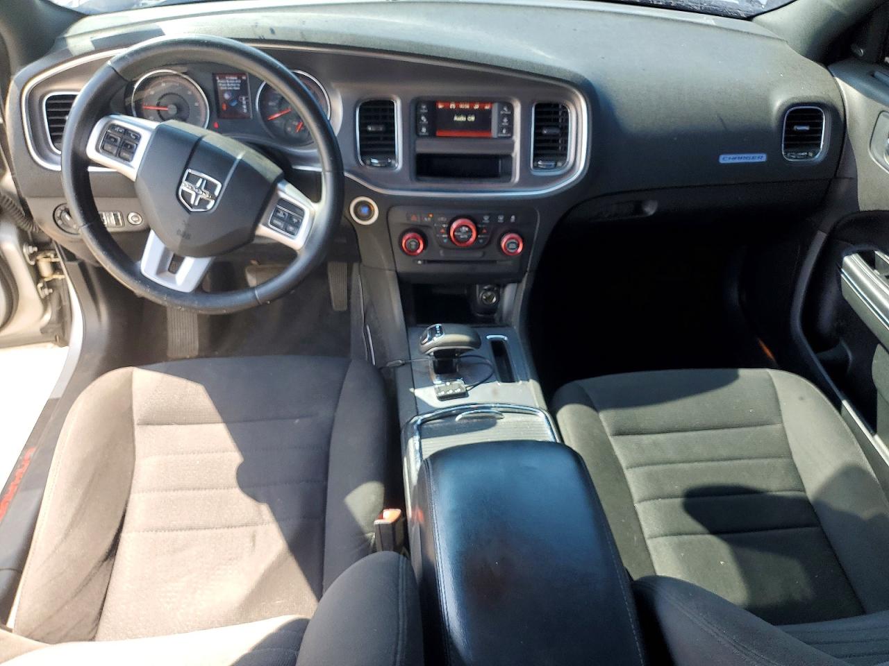 2012 DODGE CHARGER