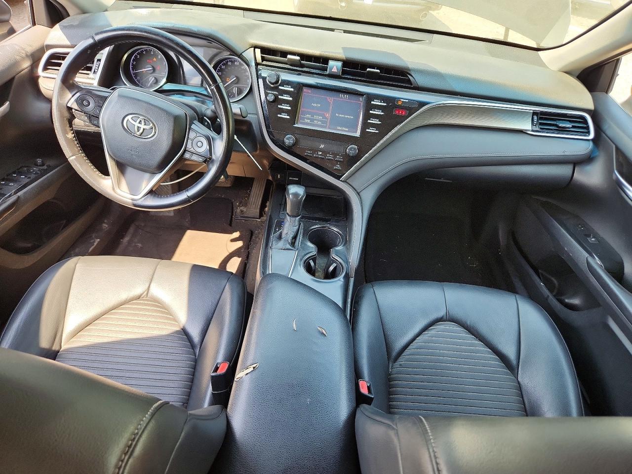 2018 TOYOTA CAMRY