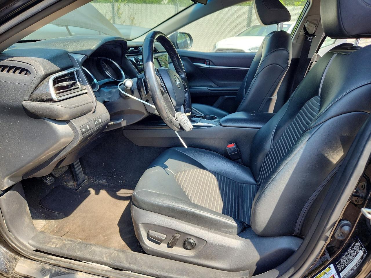 2018 TOYOTA CAMRY
