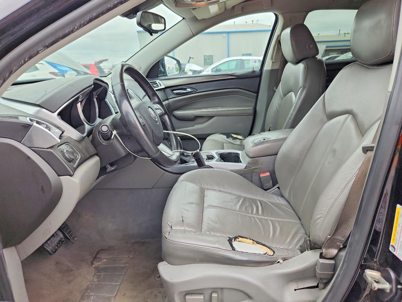 2010 CADILLAC SRX