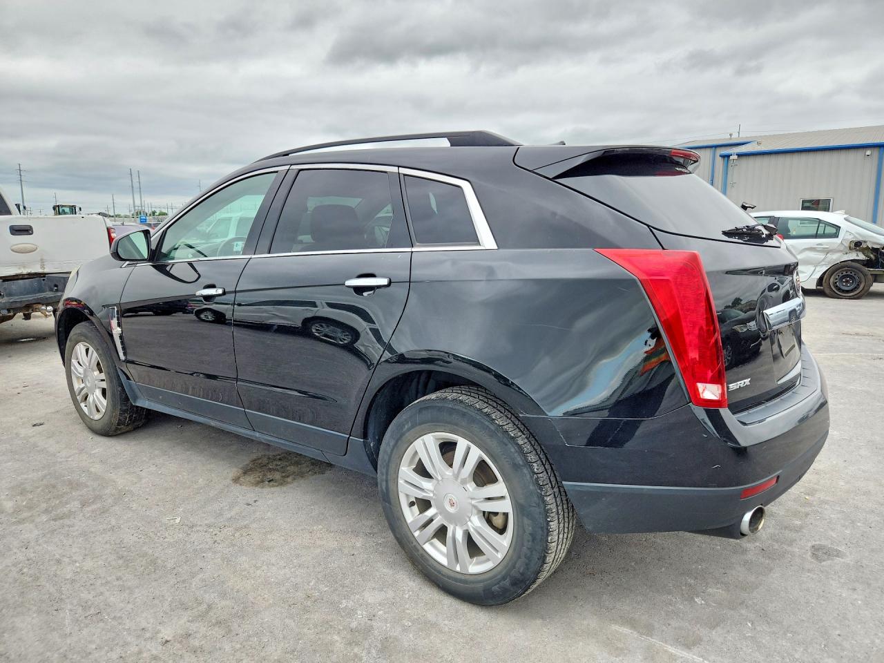 2010 CADILLAC SRX