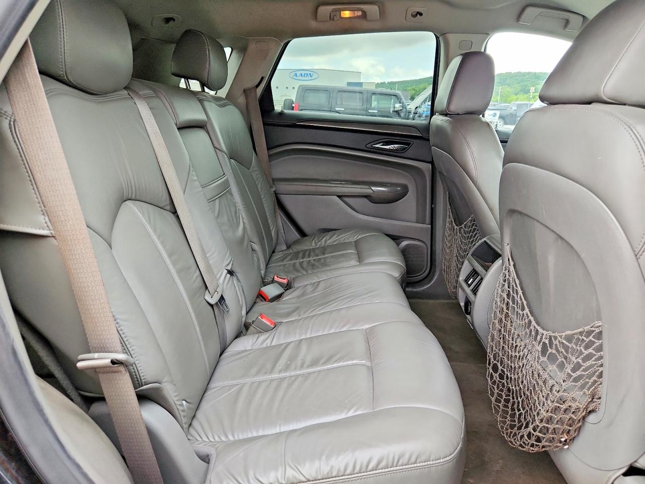 2010 CADILLAC SRX