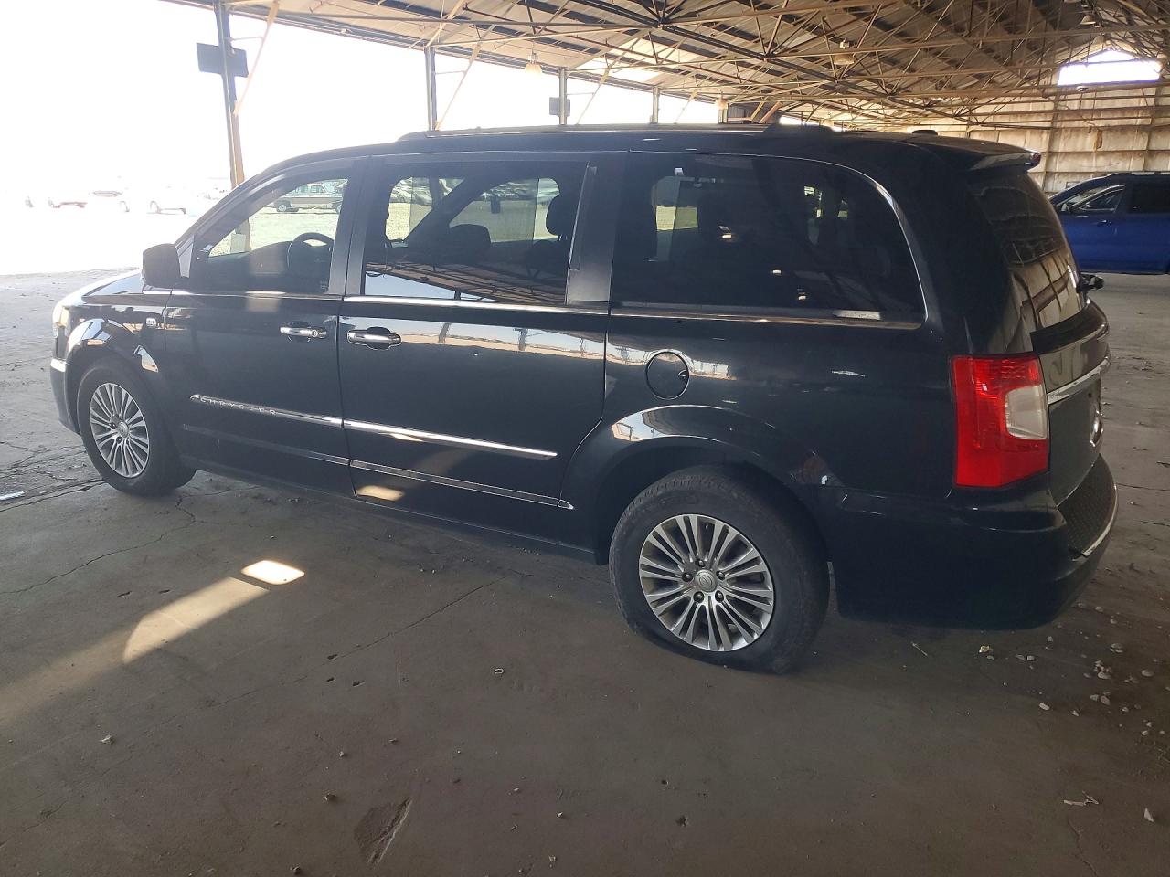 2014 CHRYSLER MINIVAN