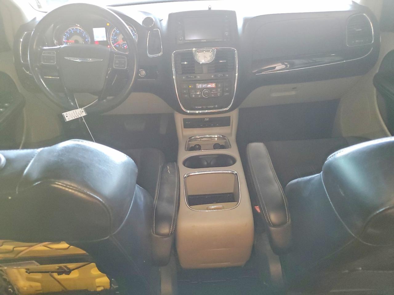 2014 CHRYSLER MINIVAN