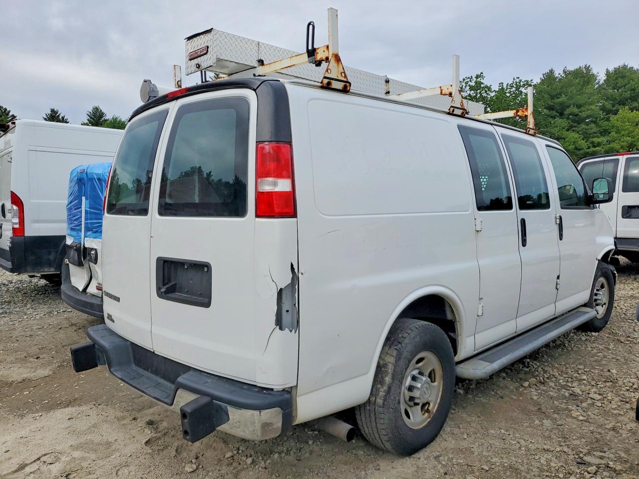 2018 CHEVROLET EXPRESS