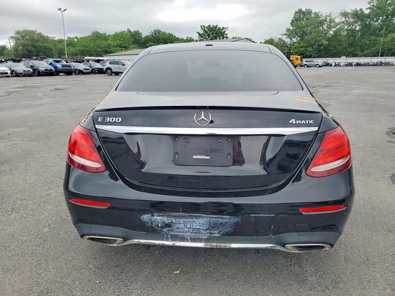 2017 MERCEDES-BENZ E-CLASS