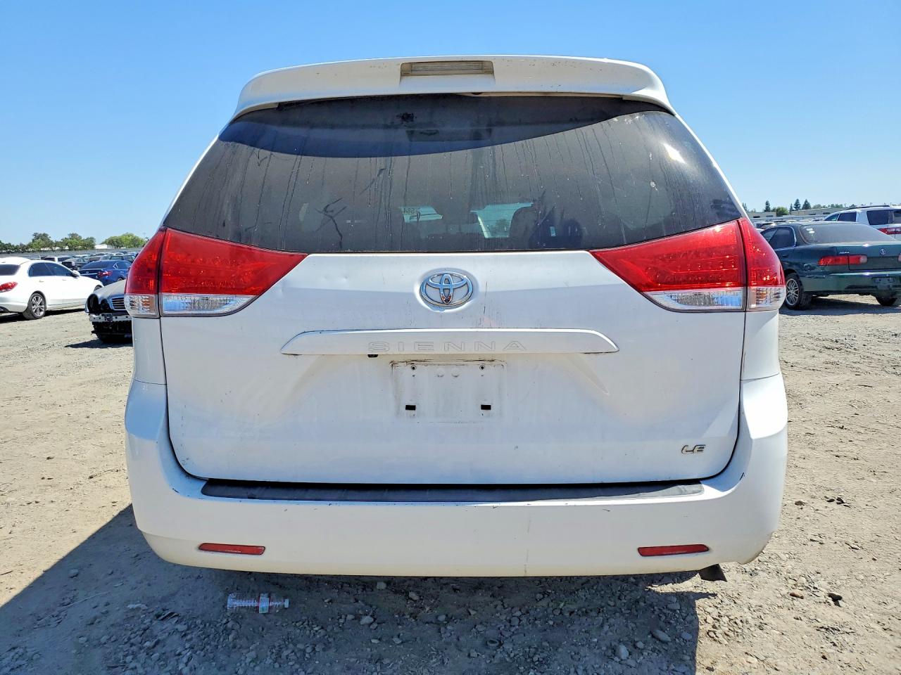 2013 TOYOTA SIENNA
