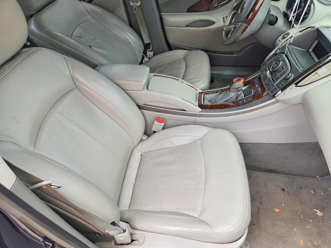 2010 BUICK LACROSSE