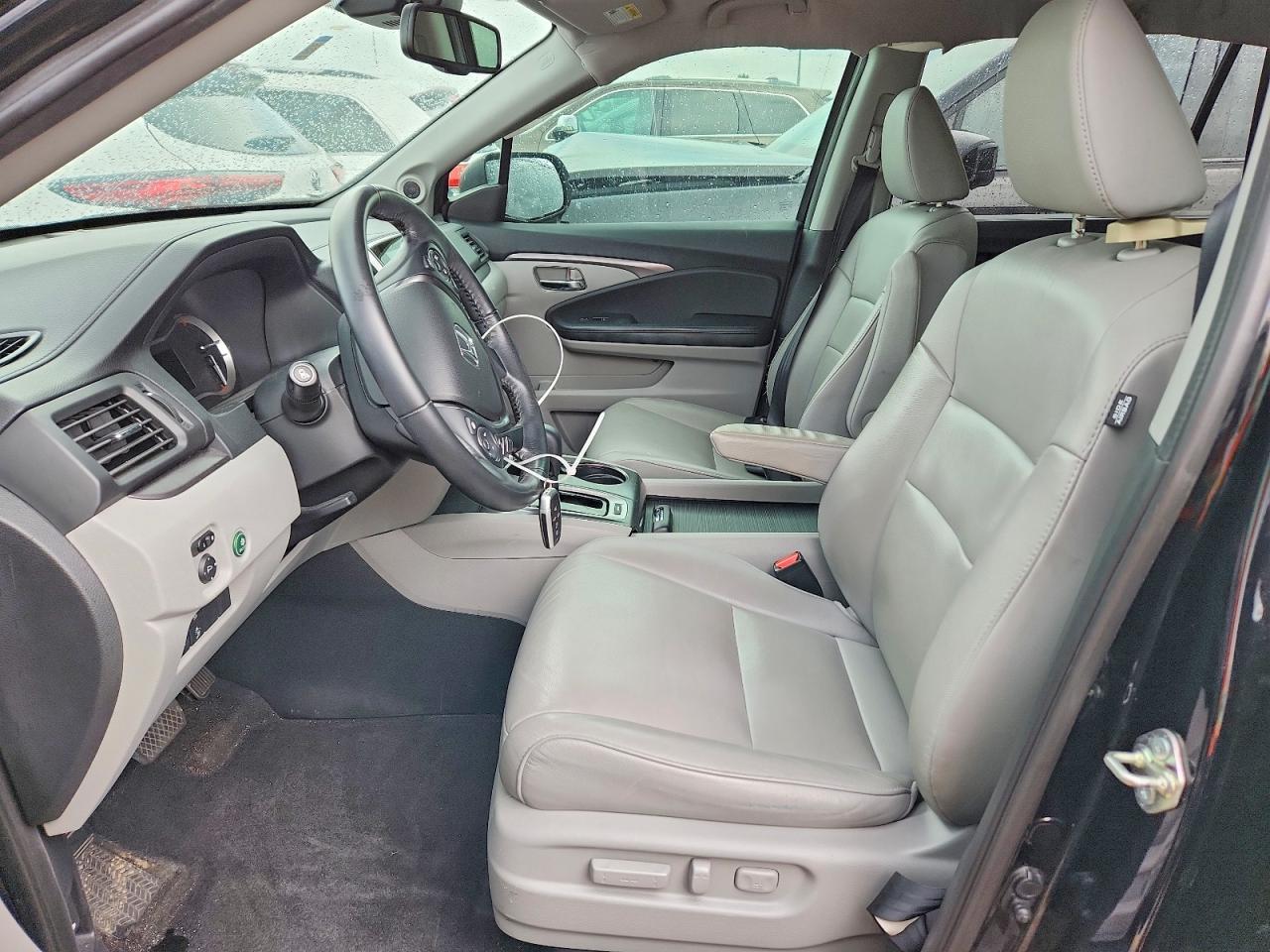 2017 HONDA PILOT