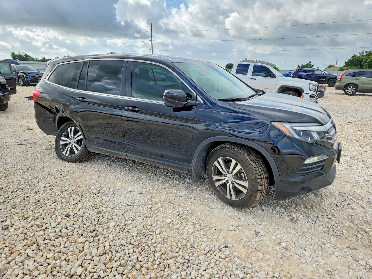 2017 HONDA PILOT