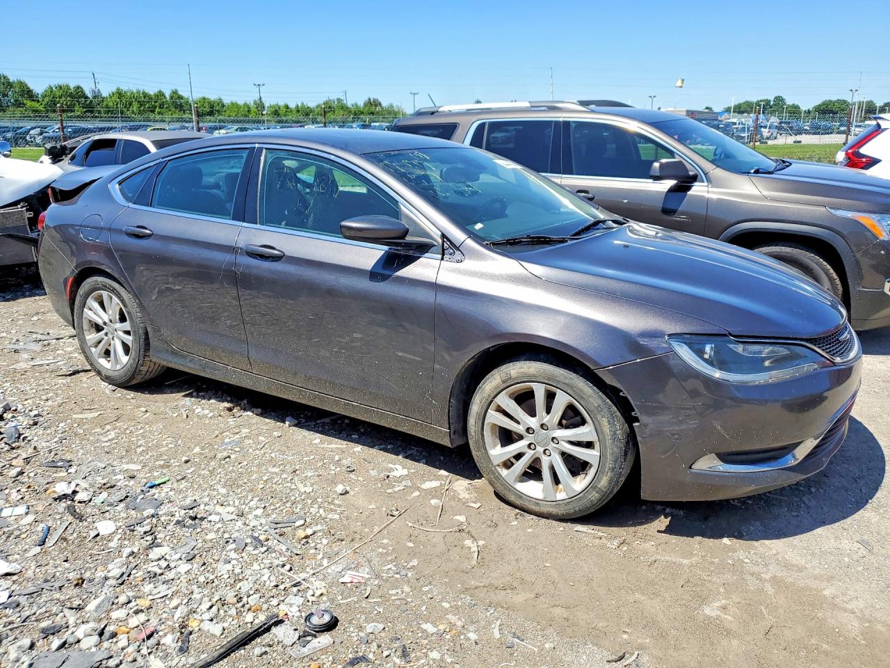 2015 CHRYSLER 200