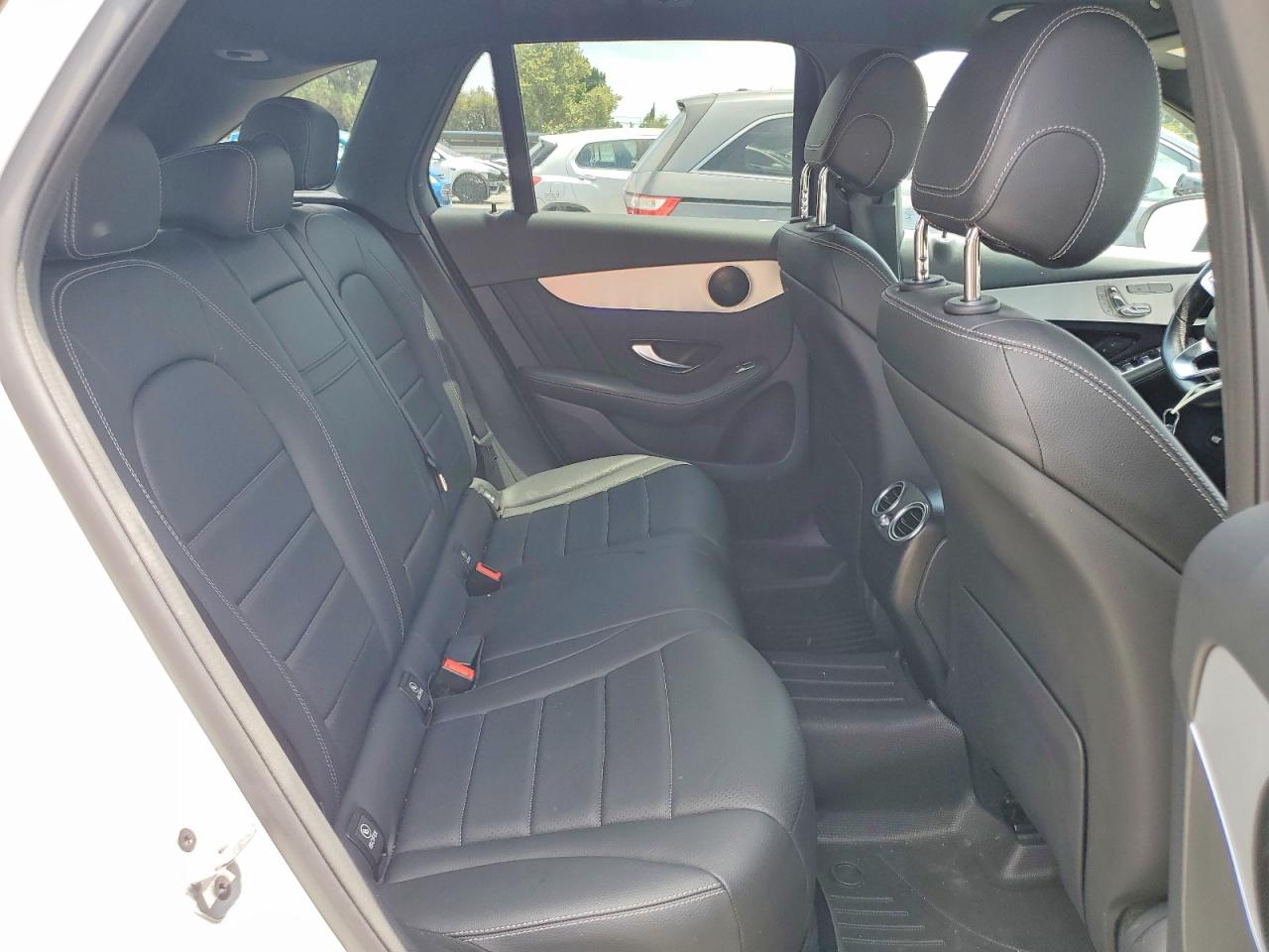 2022 MERCEDES-BENZ GLC-CLASS