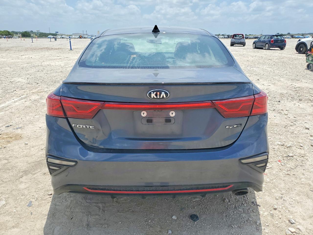 2021 KIA FORTE