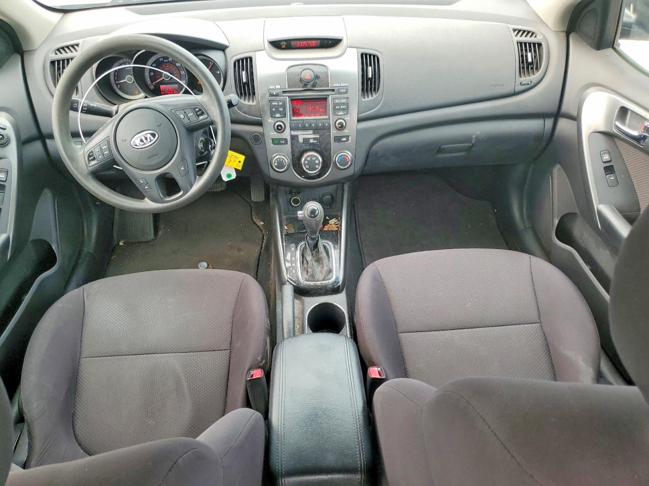 2013 KIA FORTE