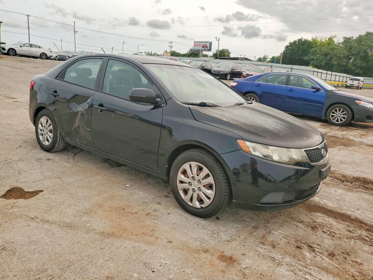 2013 KIA FORTE