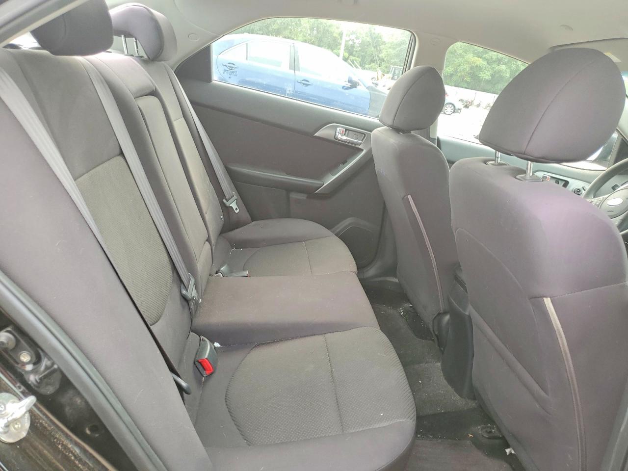 2013 KIA FORTE