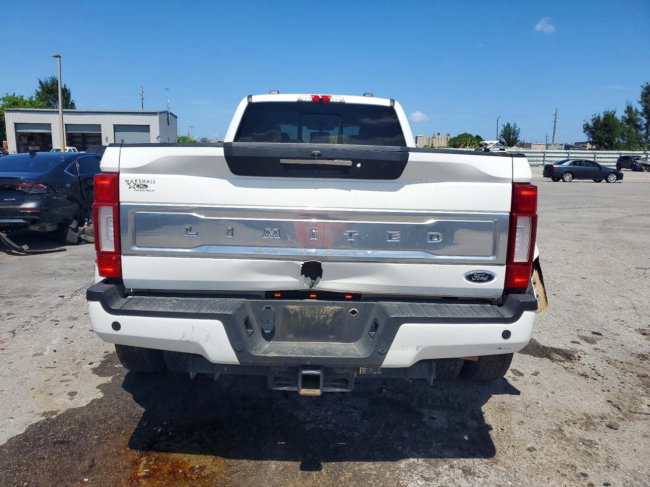 2022 FORD F350