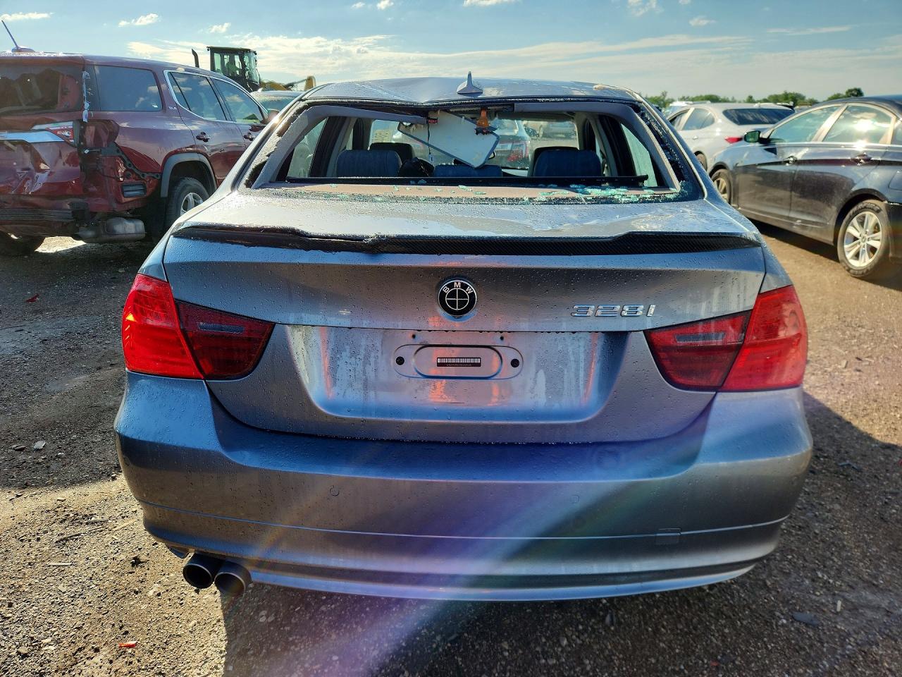 2011 BMW 3 SERIES