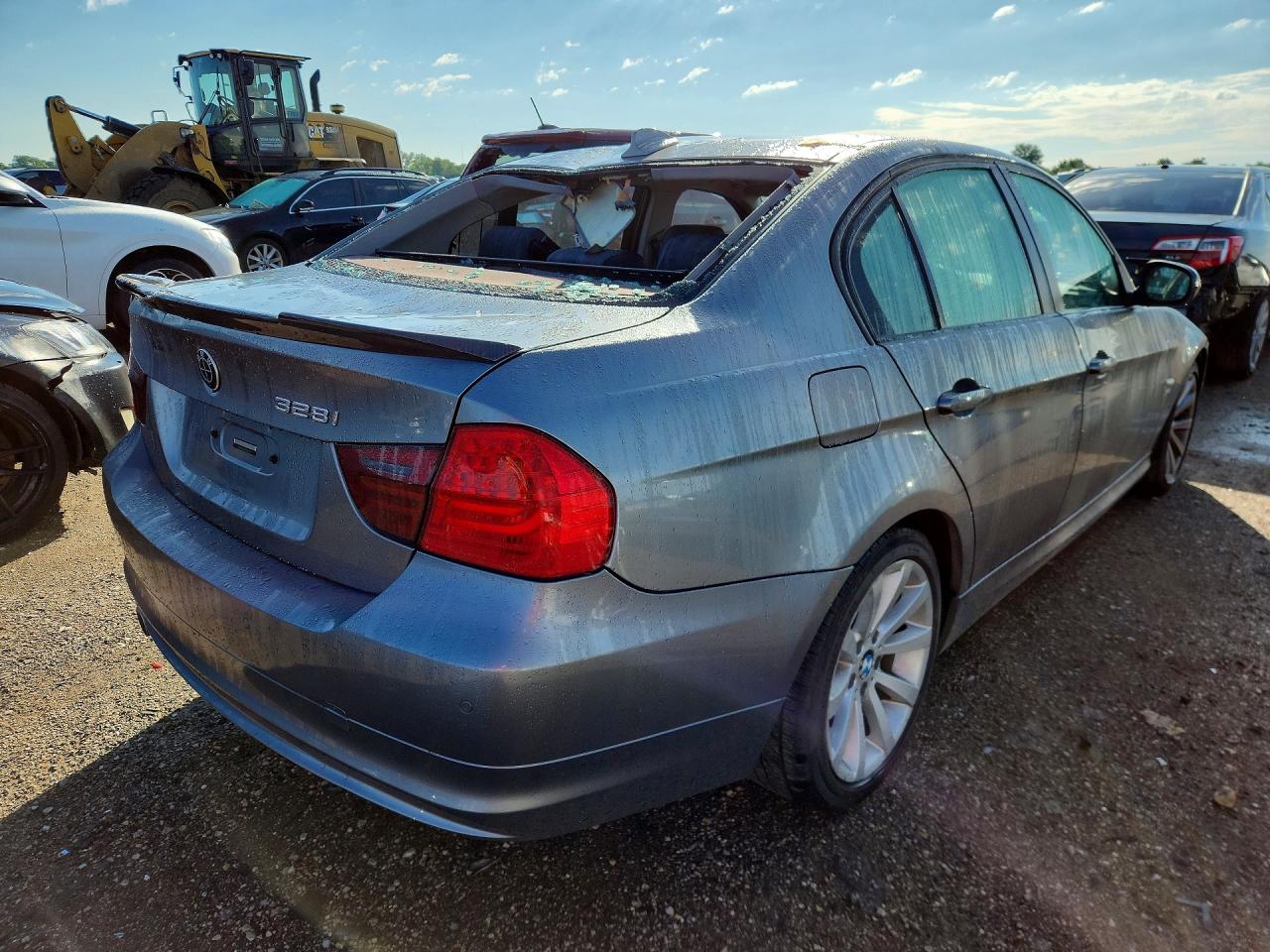 2011 BMW 3 SERIES