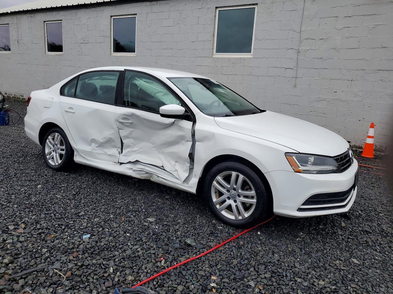 2018 VOLKSWAGEN JETTA