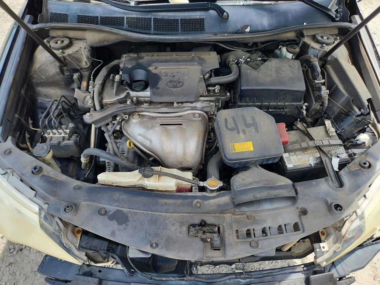2014 TOYOTA CAMRY