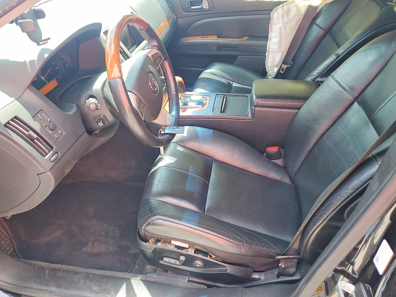 2009 CADILLAC STS