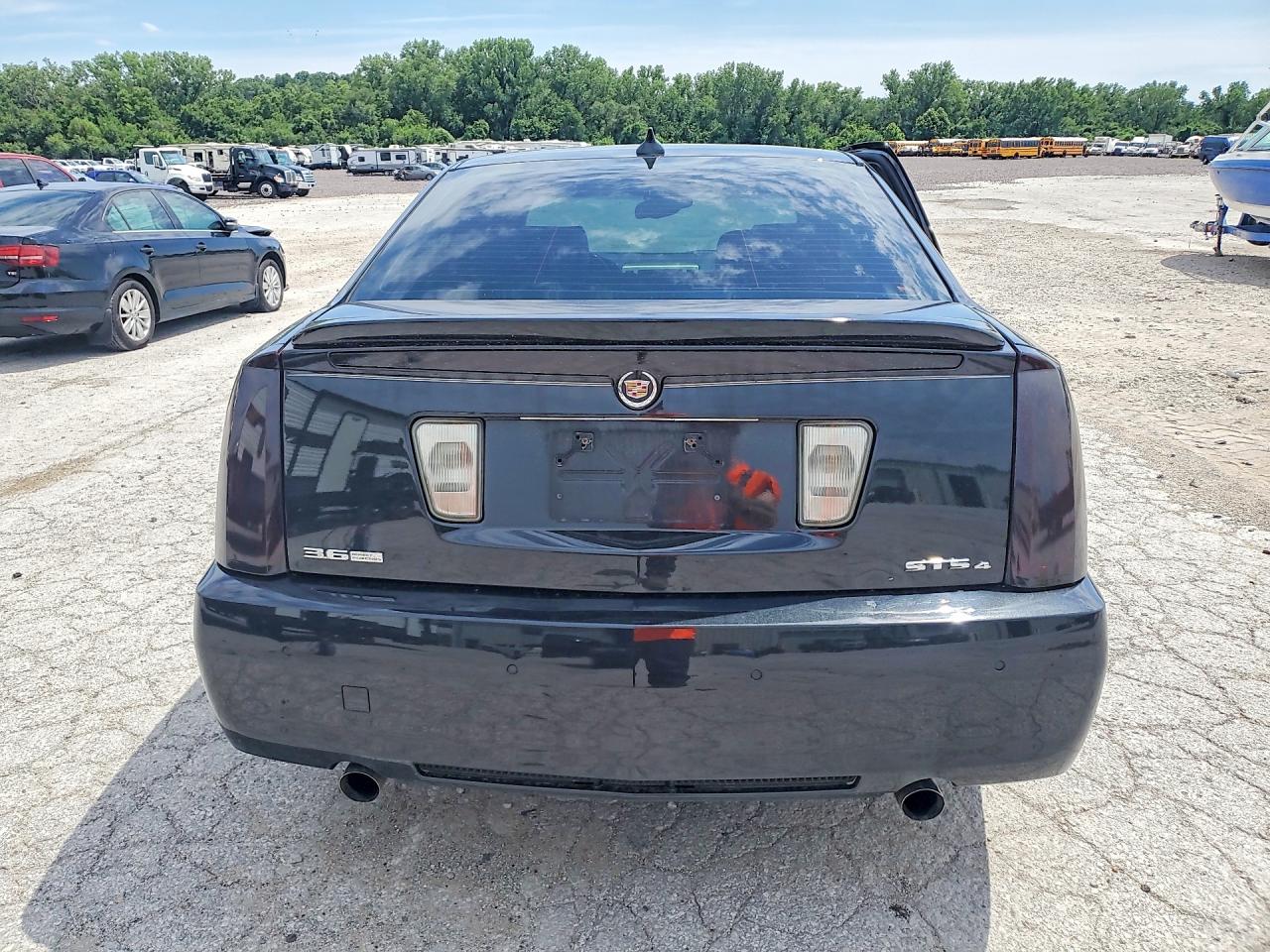 2009 CADILLAC STS
