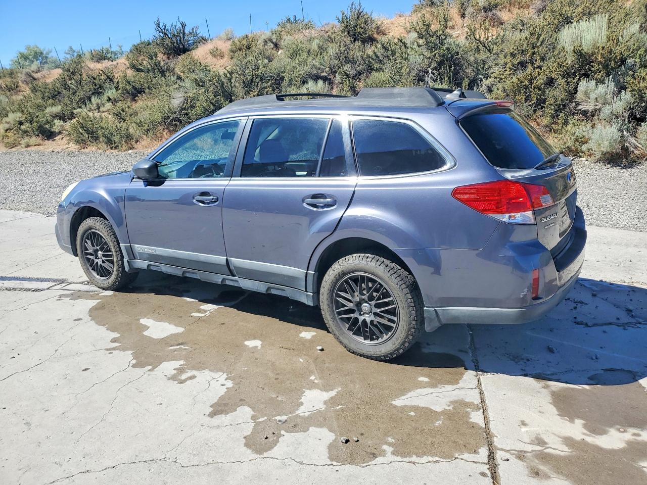 2014 SUBARU OUTBACK
