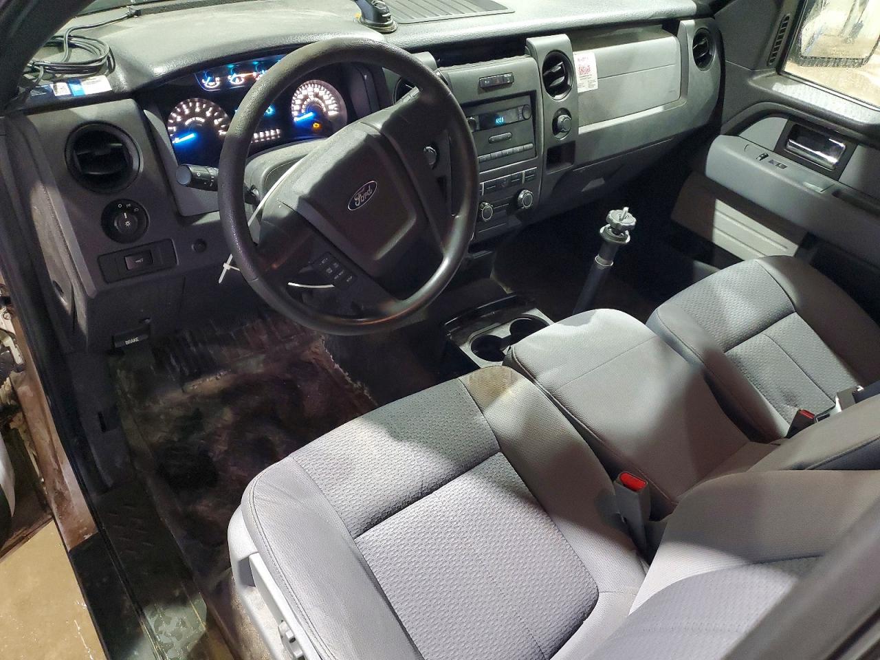 2013 FORD F150