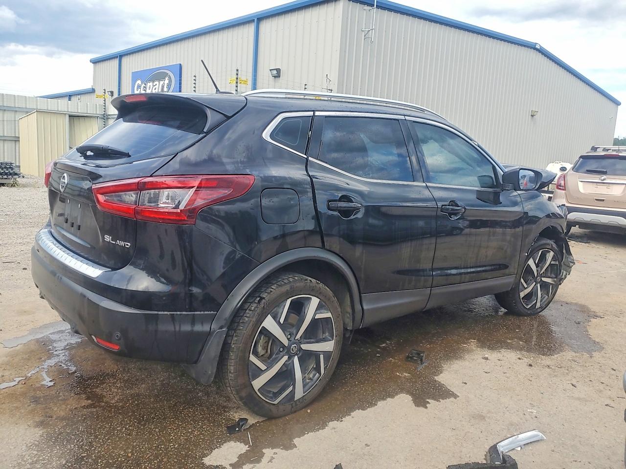 2022 NISSAN ROGUE