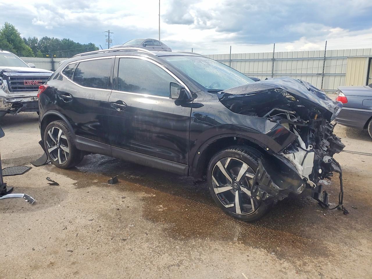 2022 NISSAN ROGUE