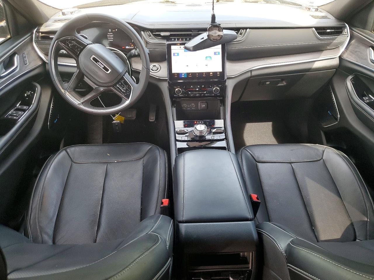 2023 JEEP CHEROKEE